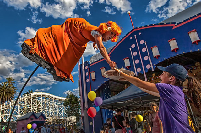 Entertainers at Luna Park